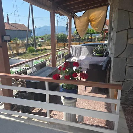 Sofia Sea View Апартаменты Врасна