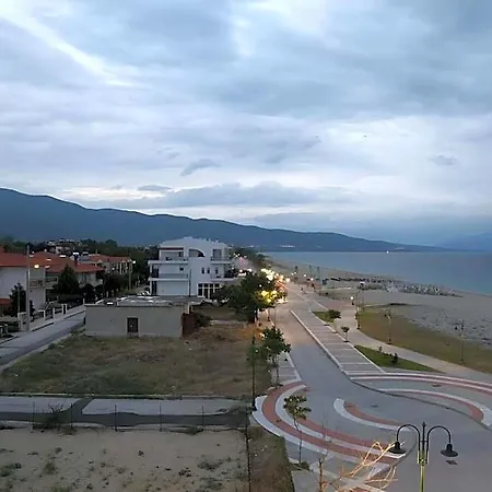 Sofia Sea View 公寓 *